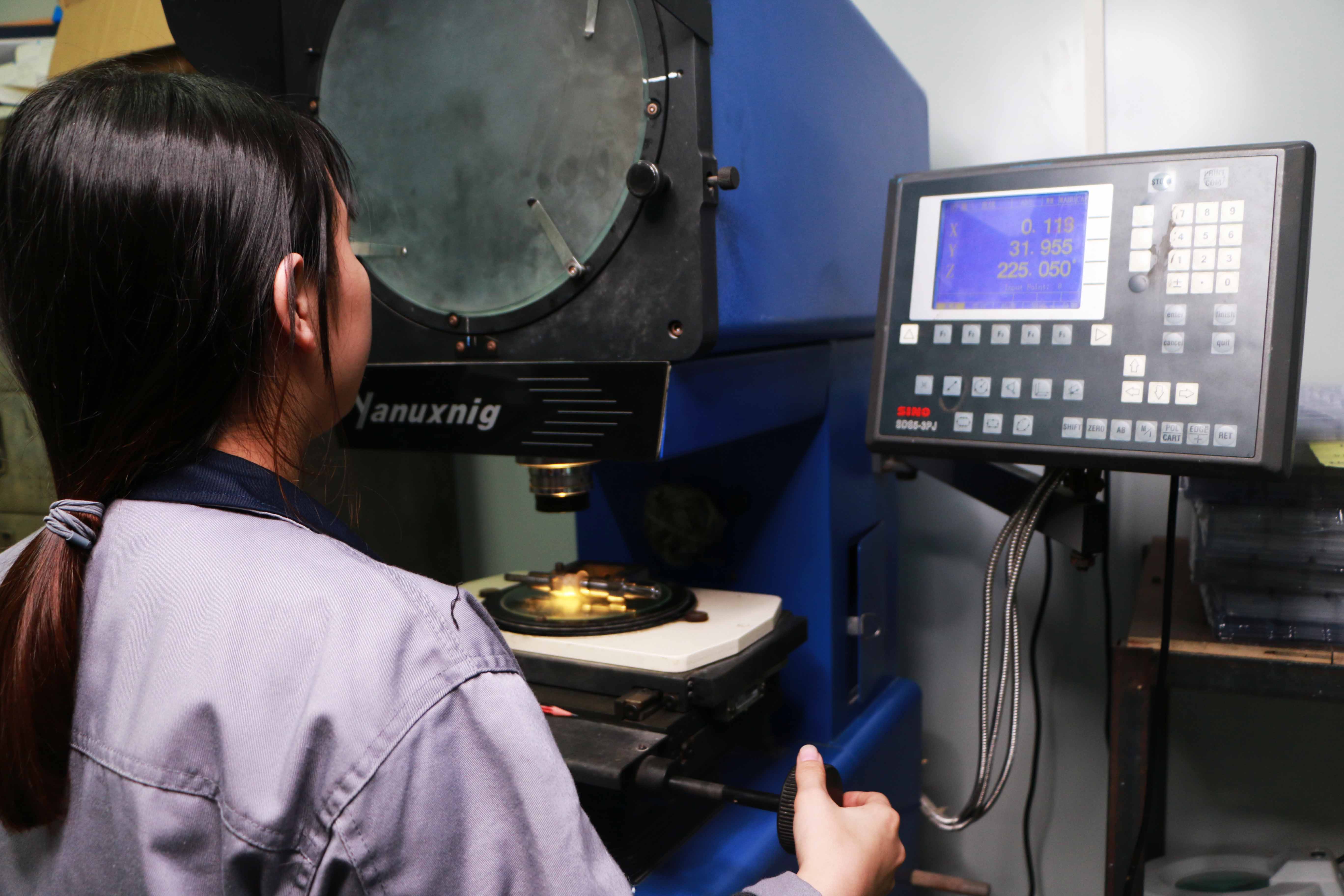 Two-dimensional tester